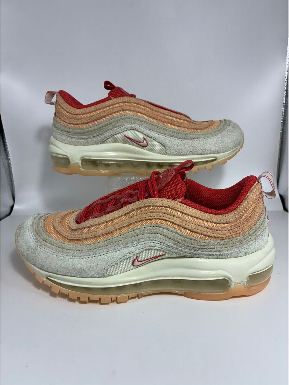 Size 7m/8.5w - Nike Air Max 97 Sisterhood W